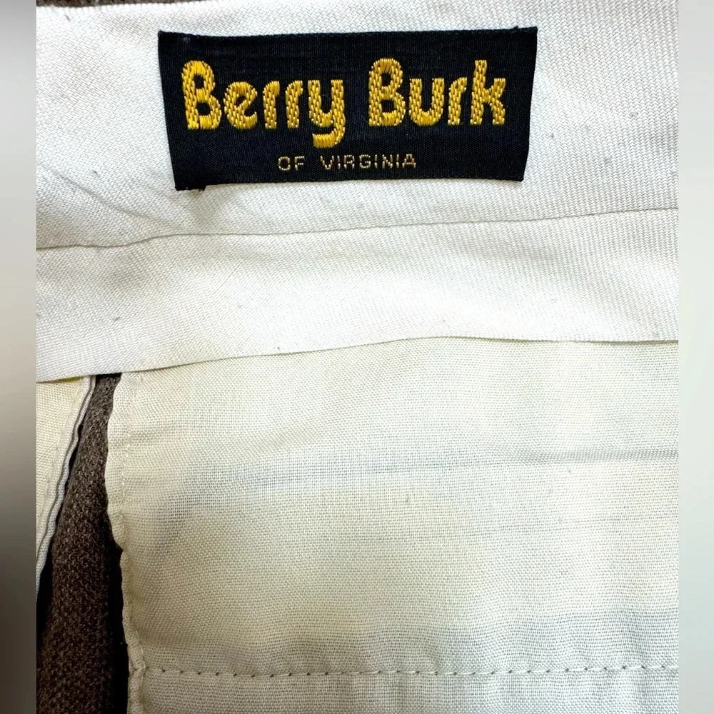 RARE Vintage Berry Burk of Virginia 100% men’s wool tweed pattern pants. Pleated